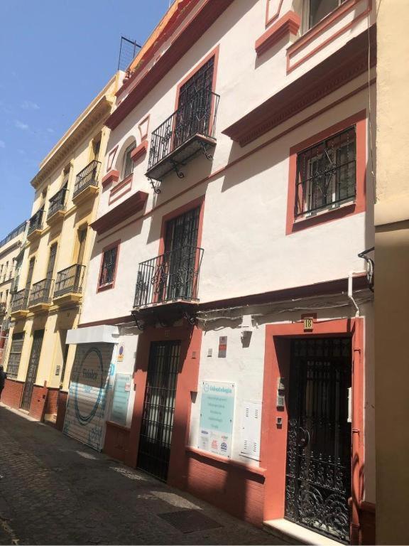 Rentalsevilla Nepal * Sevilha