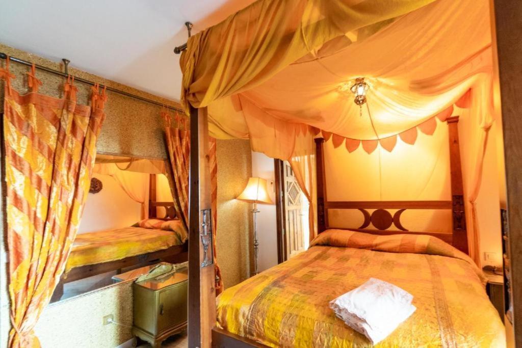 Rentalsevilla Nepal Apartment Sevilla